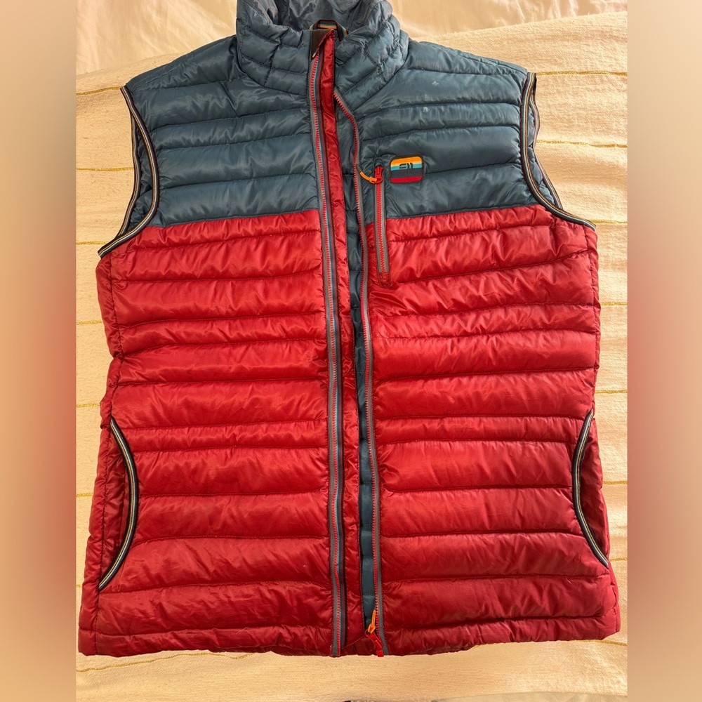 E11 - Men’s State of Eleven - Red & Blue Puffer Vest